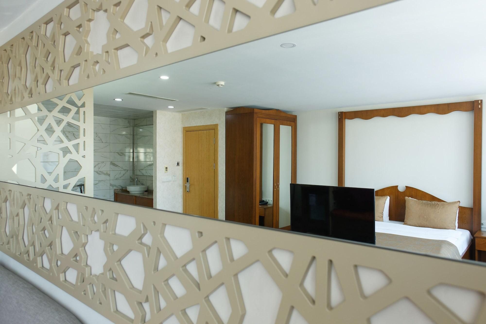 P Galata Hotel - Special Category Istanbul Exterior photo