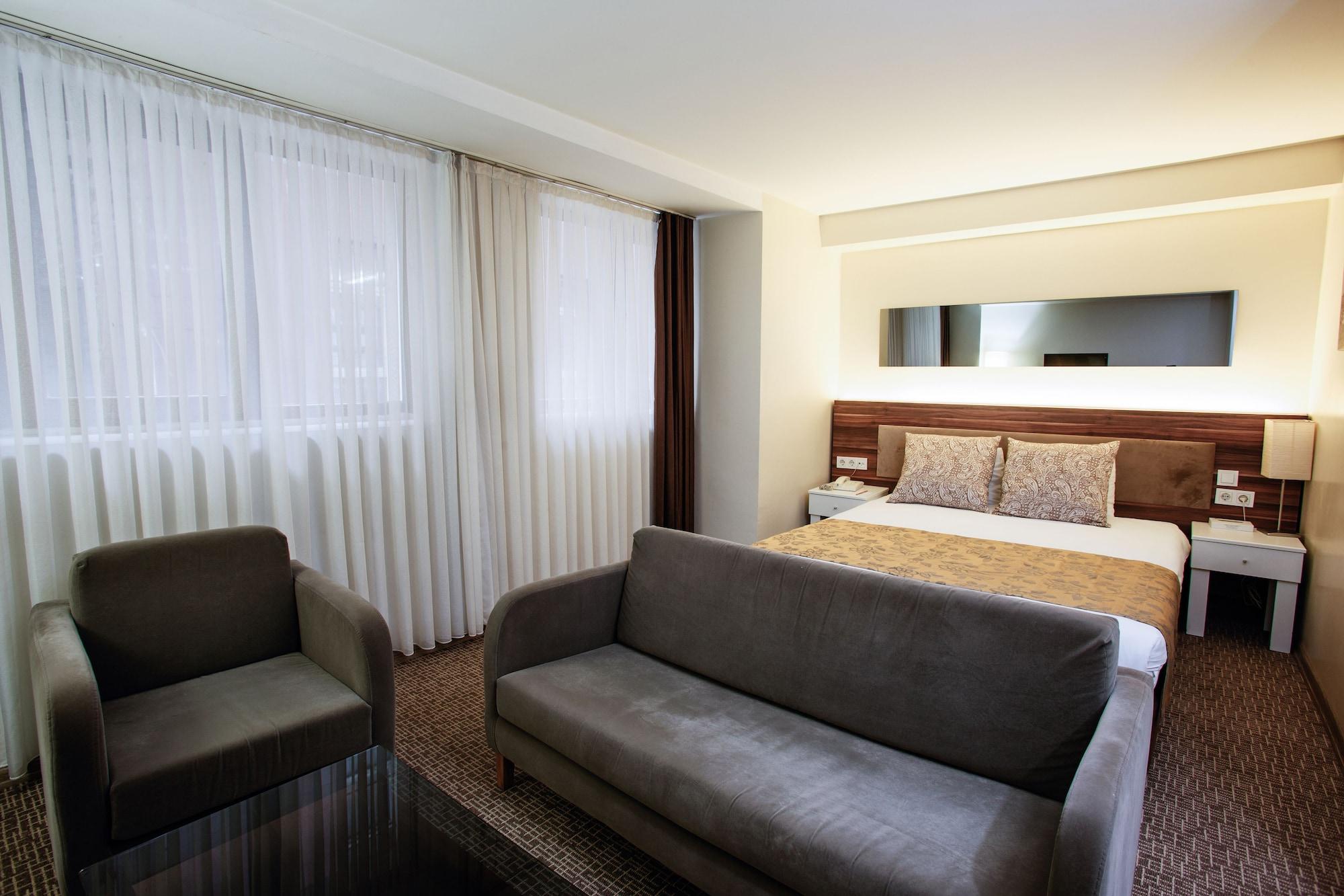 P Galata Hotel - Special Category Istanbul Exterior photo